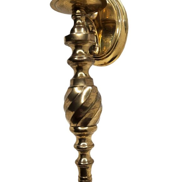 vintage 1980s solid brass stick wall mount candelabra without globe - Picture 2 of 3